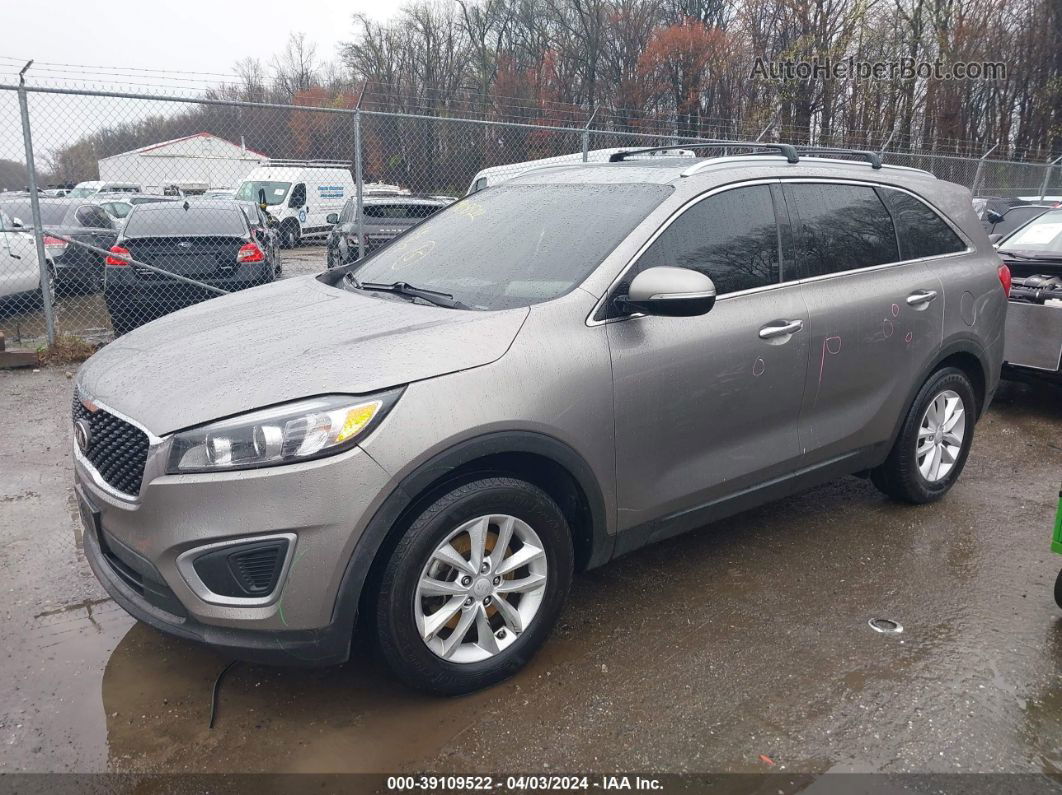 2017 Kia Sorento 2.4l Lx Серебряный vin: 5XYPG4A39HG259392