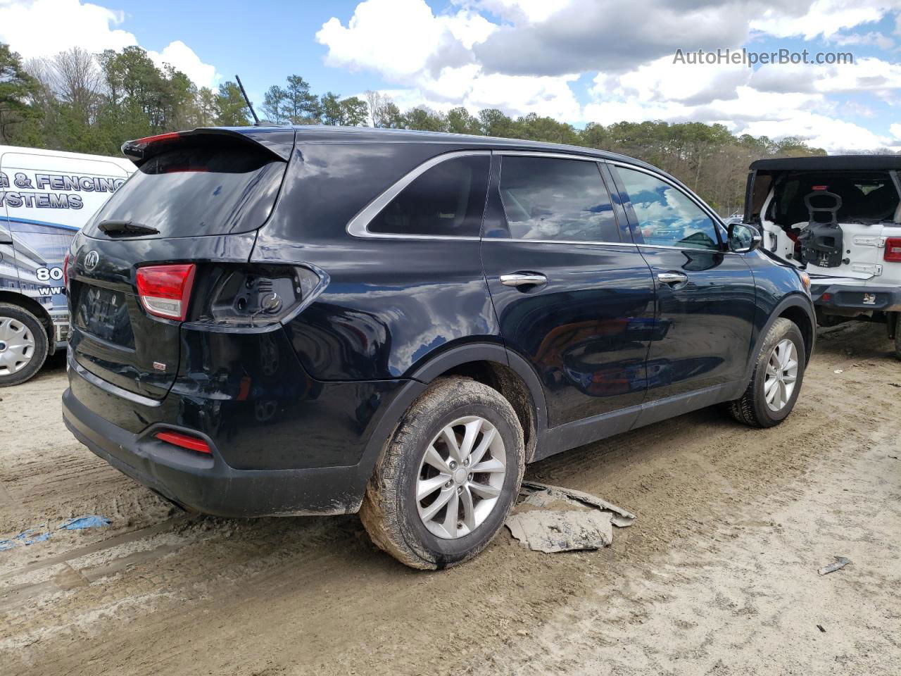 2018 Kia Sorento Lx Black vin: 5XYPG4A39JG384897