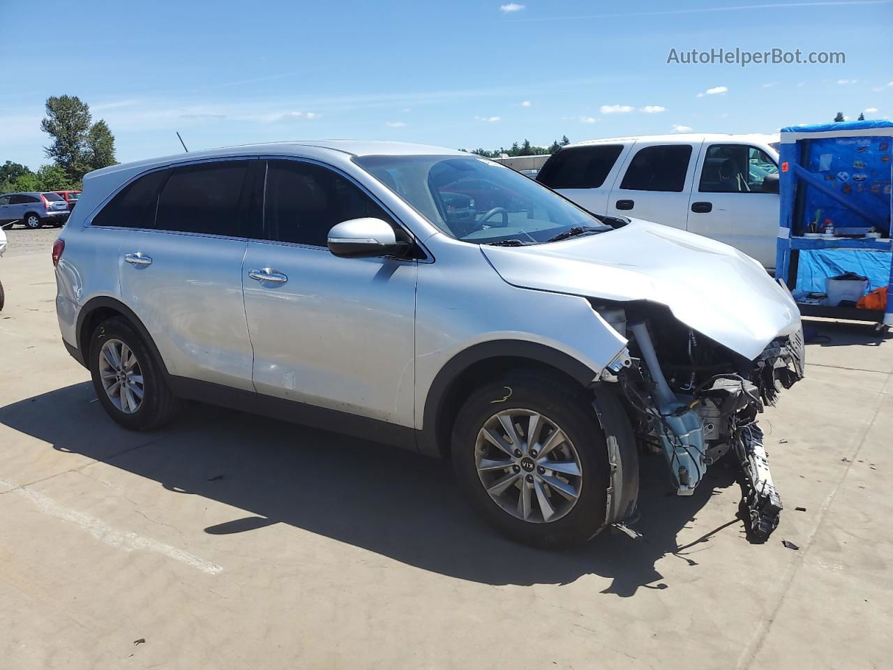 2020 Kia Sorento L Silver vin: 5XYPG4A39LG653340