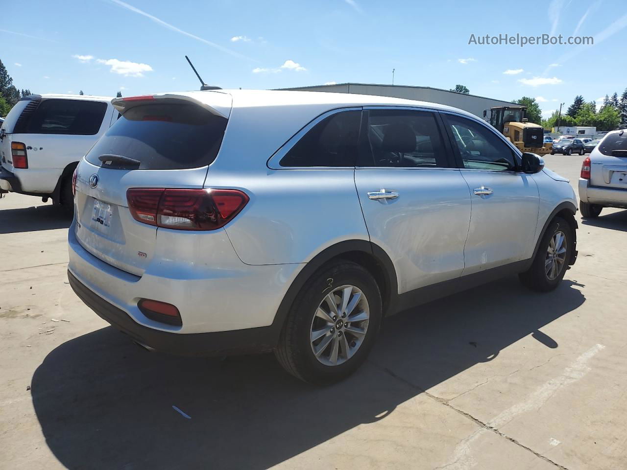 2020 Kia Sorento L Silver vin: 5XYPG4A39LG653340