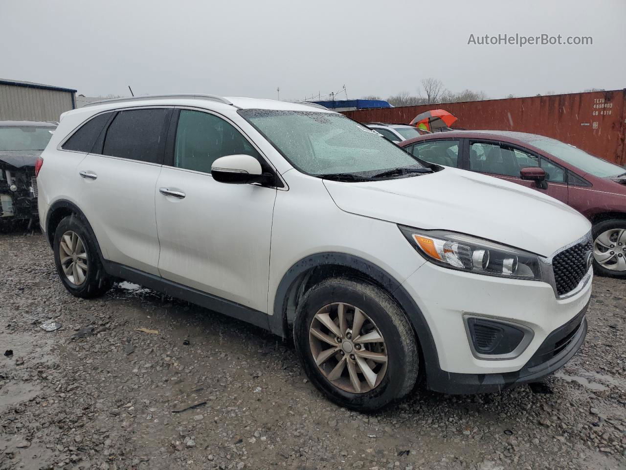 2017 Kia Sorento Lx White vin: 5XYPG4A3XHG190406