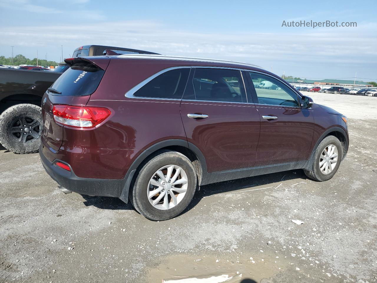 2017 Kia Sorento Lx Burgundy vin: 5XYPG4A3XHG246523