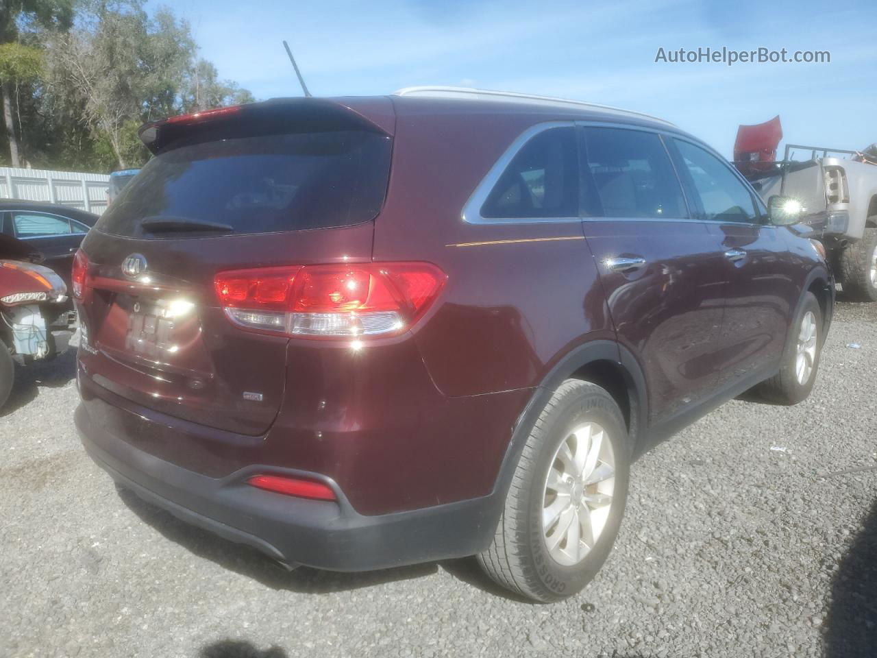 2017 Kia Sorento Lx Burgundy vin: 5XYPG4A3XHG250703