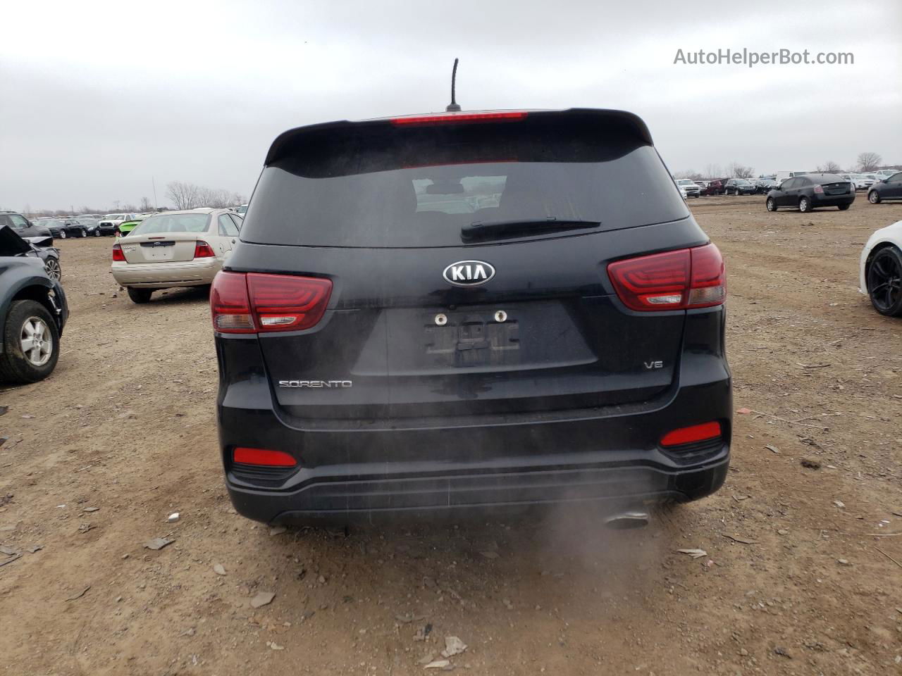 2020 Kia Sorento S Черный vin: 5XYPG4A51LG611861