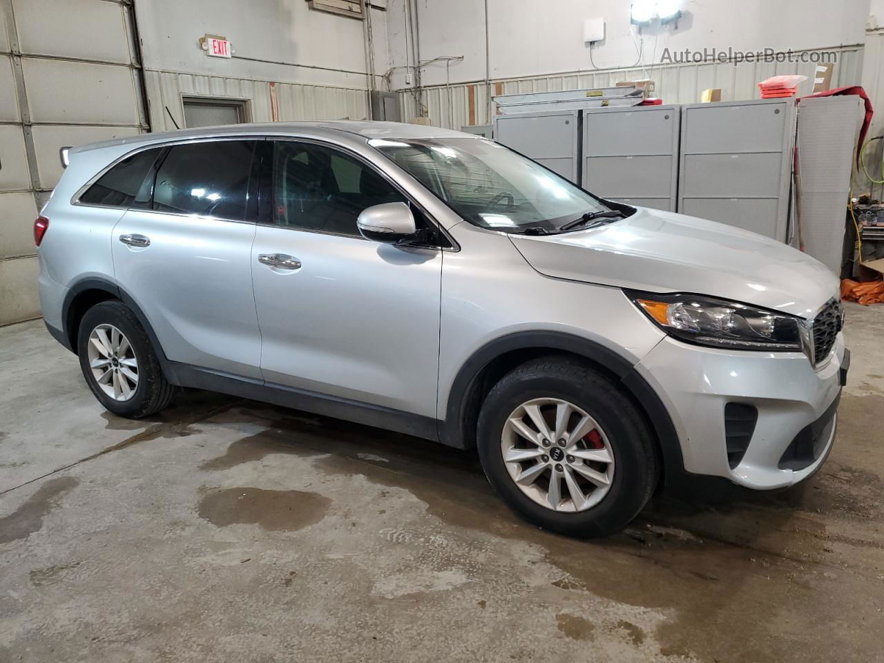 2020 Kia Sorento S Silver vin: 5XYPG4A51LG614369