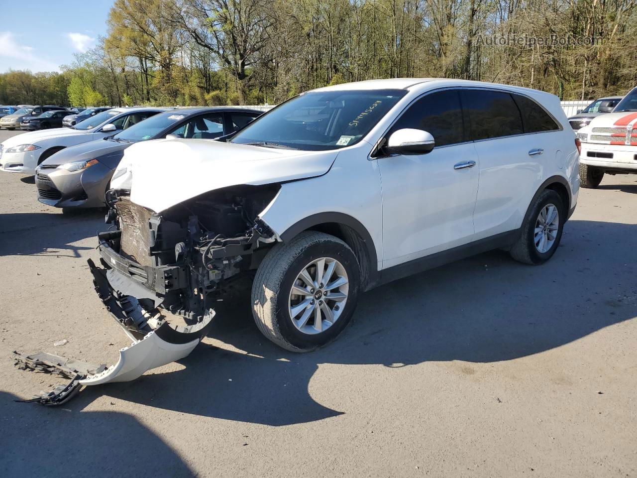 2020 Kia Sorento S White vin: 5XYPG4A51LG617997