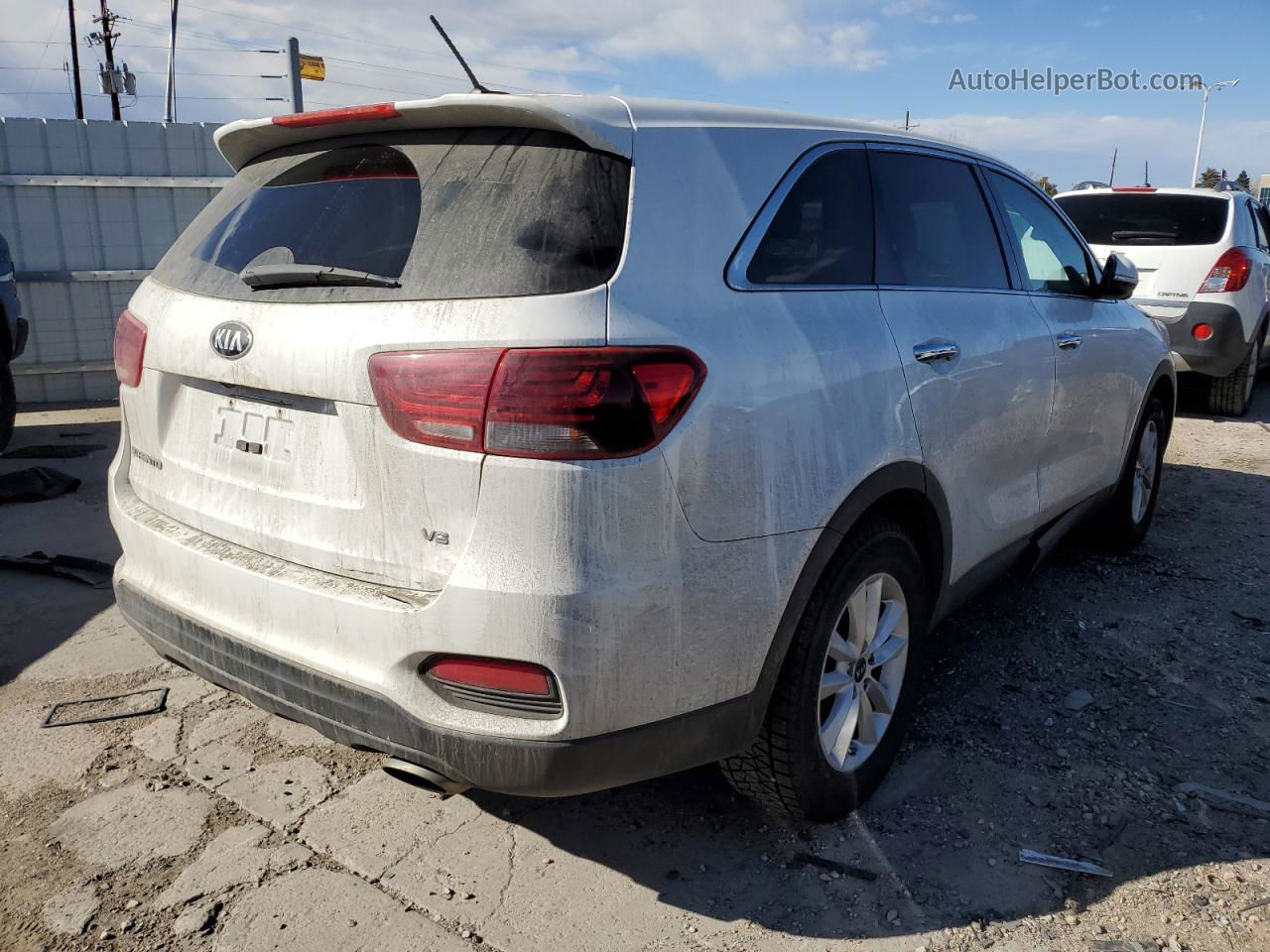 2020 Kia Sorento S White vin: 5XYPG4A52LG625610