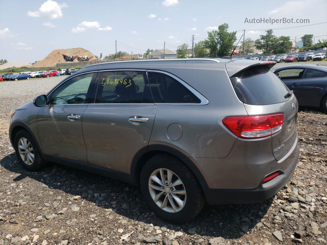 2017 Kia Sorento Lx Beige vin: 5XYPG4A53HG187588