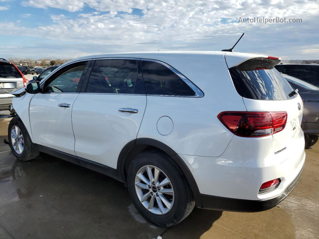 2020 Kia Sorento S White vin: 5XYPG4A53LG626913