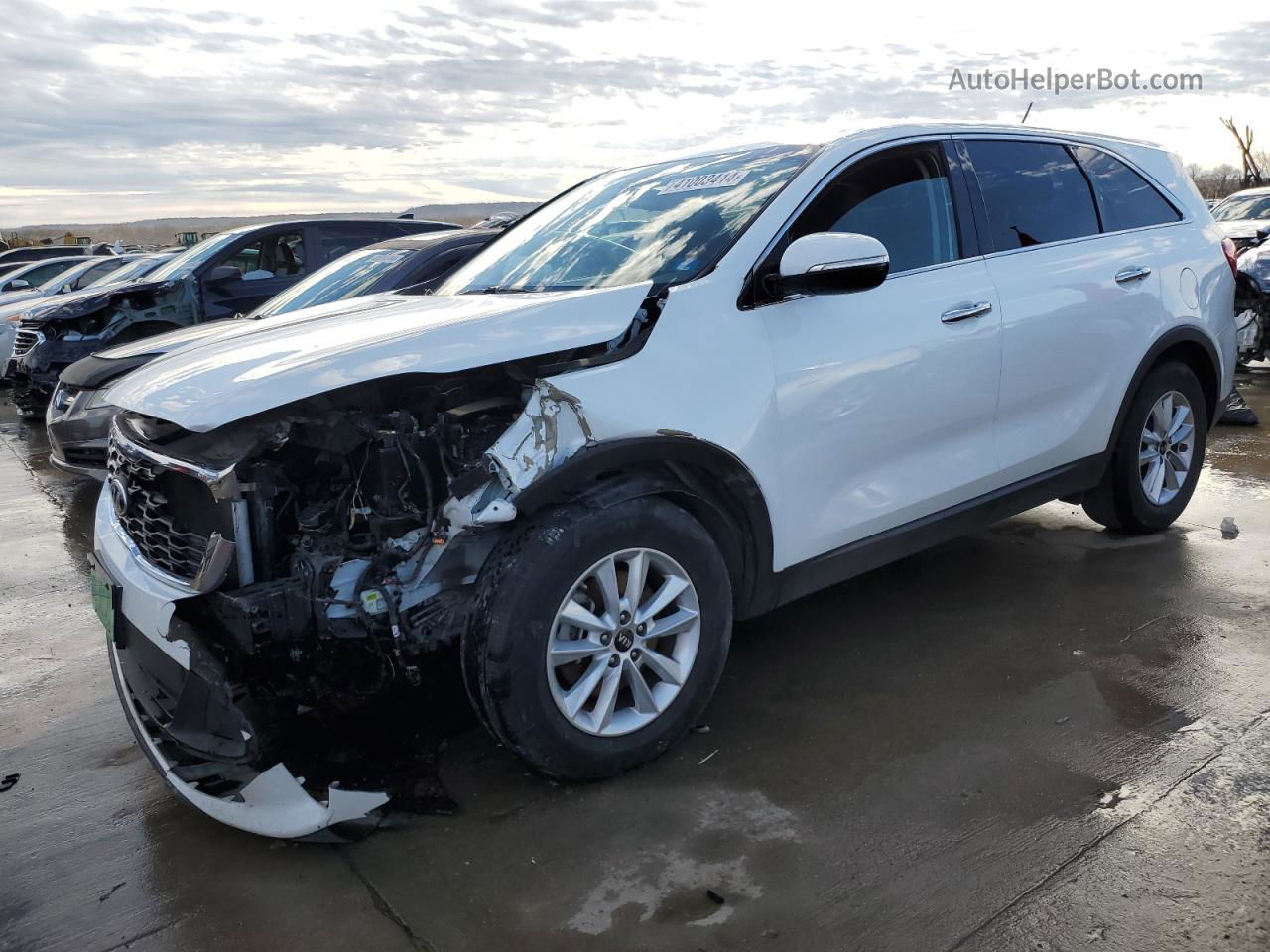 2020 Kia Sorento S White vin: 5XYPG4A53LG626913