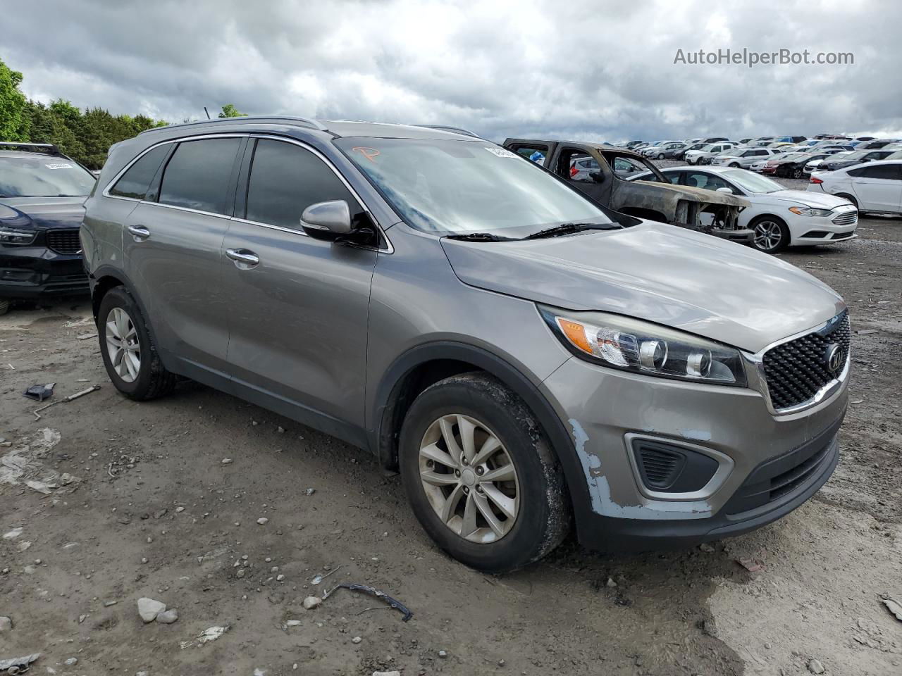 2018 Kia Sorento Lx Gray vin: 5XYPG4A54JG359701