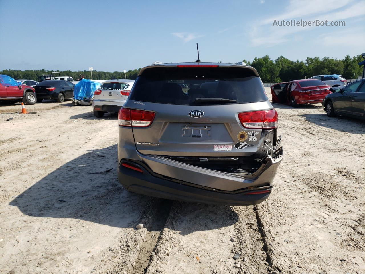 2018 Kia Sorento Lx Серый vin: 5XYPG4A54JG401087