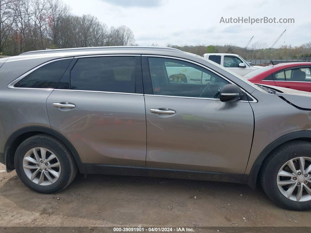 2018 Kia Sorento 3.3l Lx Silver vin: 5XYPG4A55JG370464