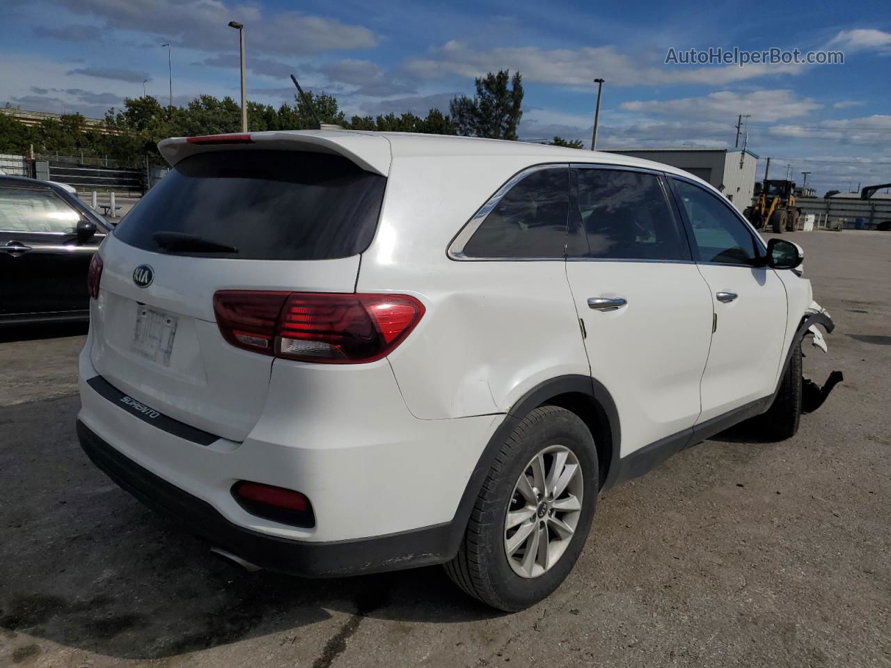 2020 Kia Sorento S White vin: 5XYPG4A55LG628629