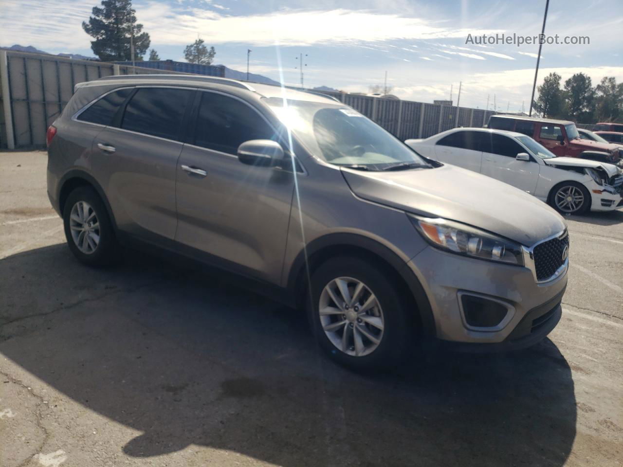 2017 Kia Sorento Lx Gray vin: 5XYPG4A56HG308260