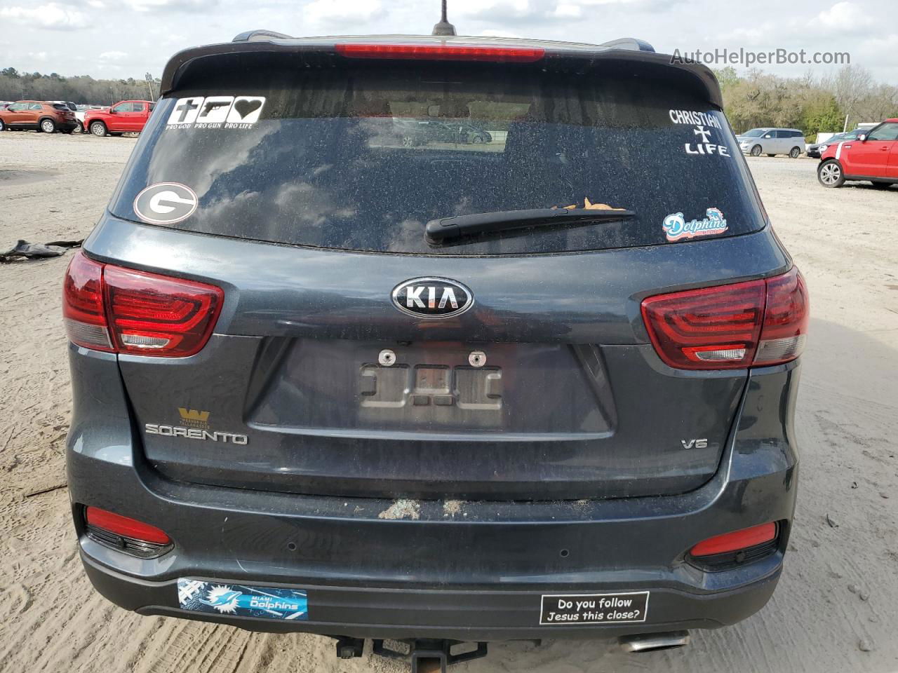 2020 Kia Sorento S Gray vin: 5XYPG4A56LG640451