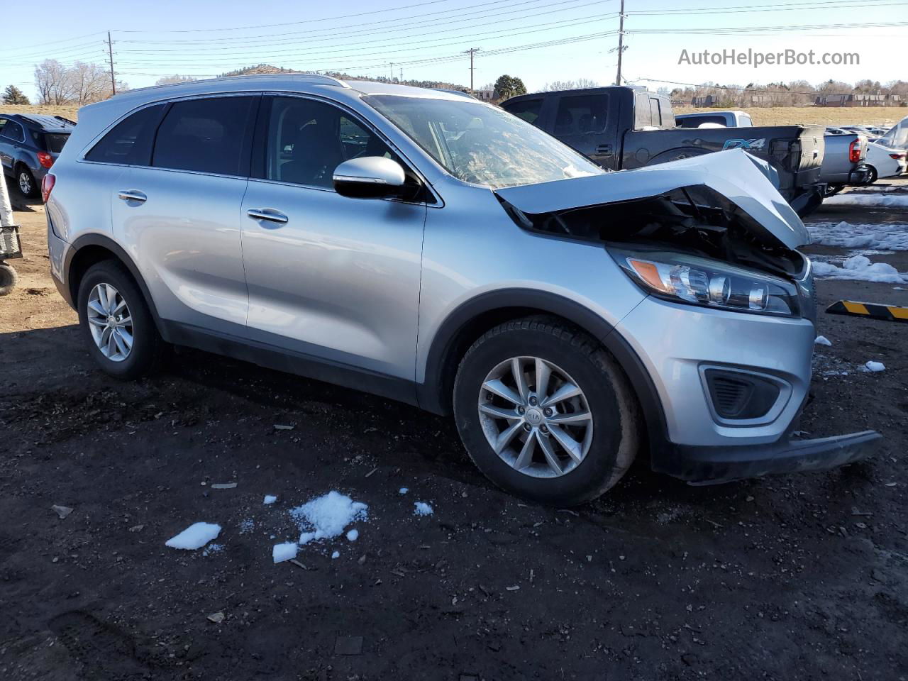 2018 Kia Sorento Lx Silver vin: 5XYPG4A59JG388806