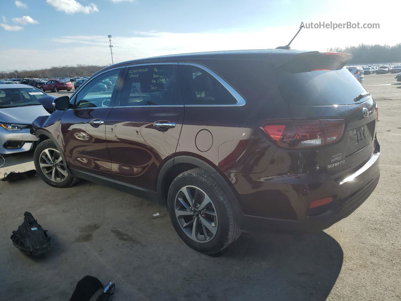 2020 Kia Sorento S Burgundy vin: 5XYPG4A59LG673668