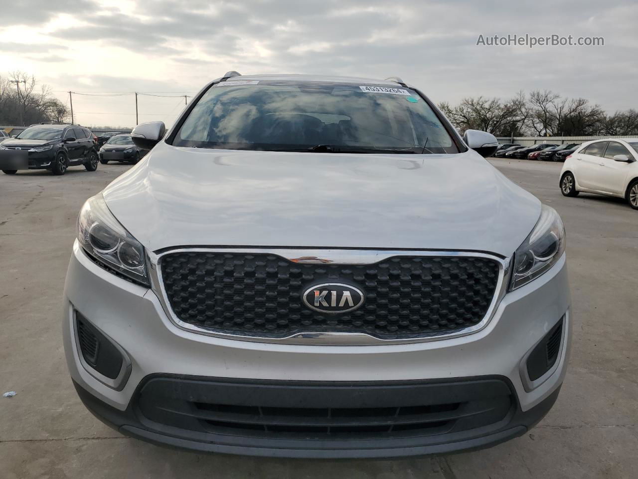 2017 Kia Sorento Lx Silver vin: 5XYPG4A5XHG202975