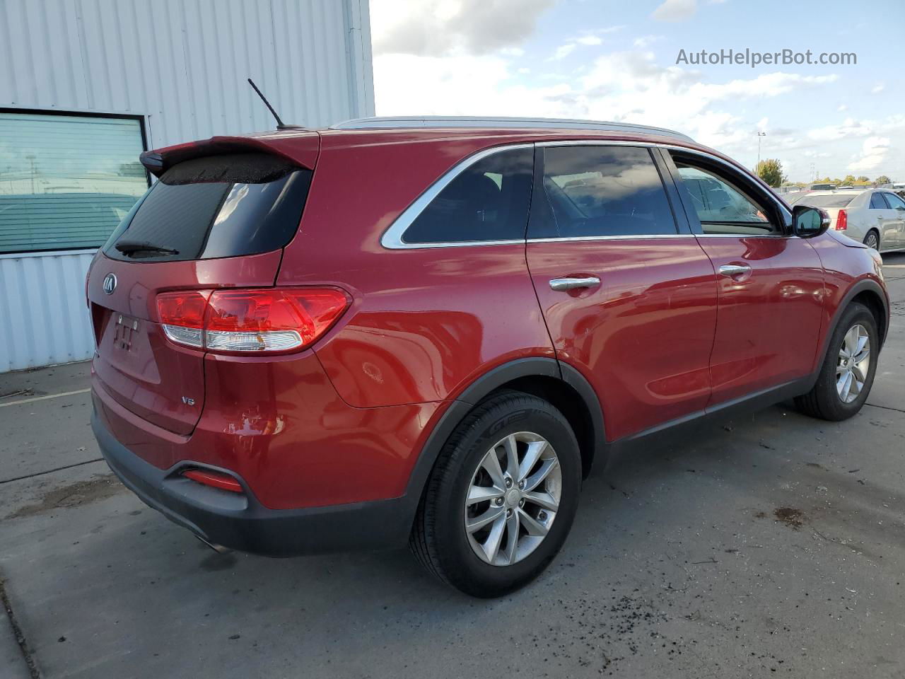 2018 Kia Sorento Lx Красный vin: 5XYPG4A5XJG346998