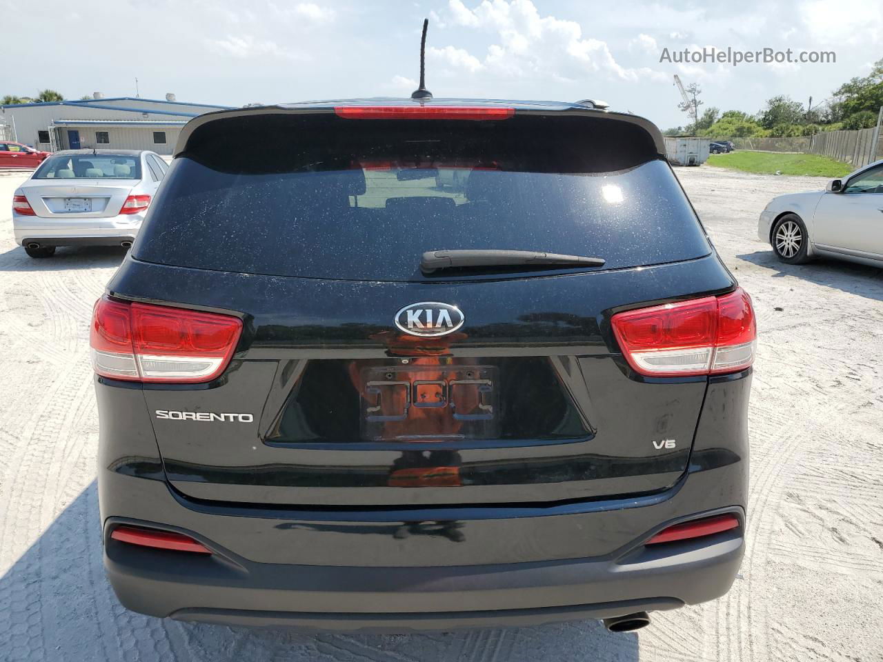 2018 Kia Sorento Lx Black vin: 5XYPG4A5XJG399958