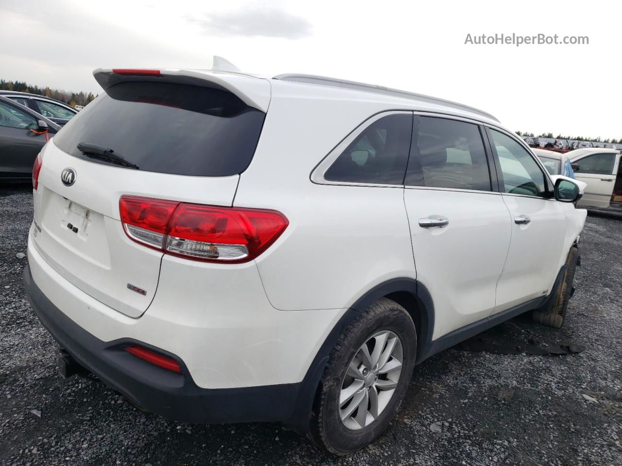 2018 Kia Sorento Lx White vin: 5XYPGDA15JG352446