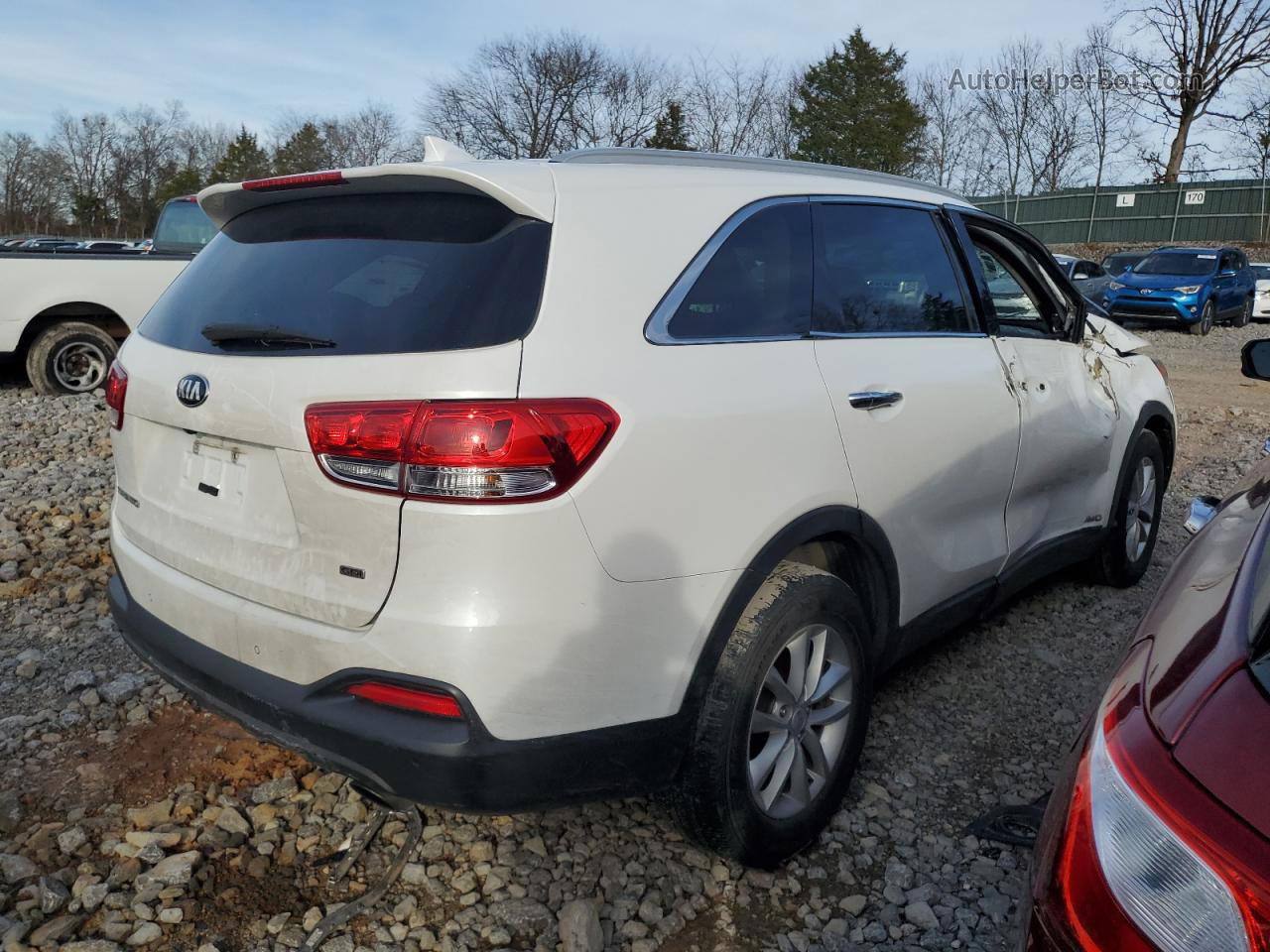 2018 Kia Sorento Lx White vin: 5XYPGDA31JG427032