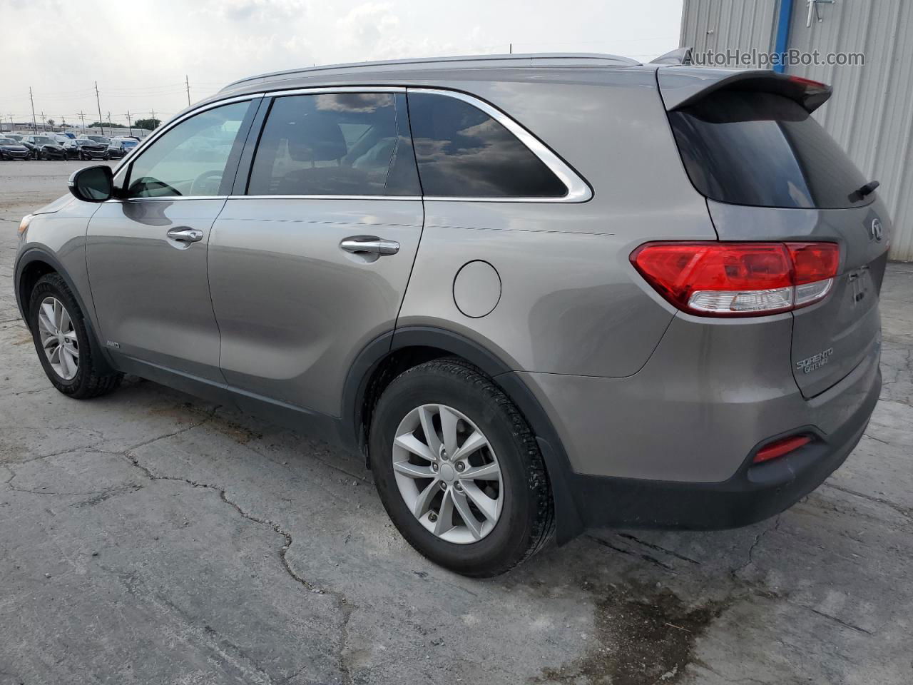 2018 Kia Sorento Lx Серый vin: 5XYPGDA32JG425760