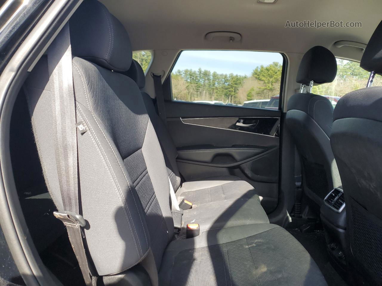 2018 Kia Sorento Lx Черный vin: 5XYPGDA35JG364372