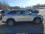 2018 Kia Sorento 2.4l Lx Silver vin: 5XYPGDA35JG368602