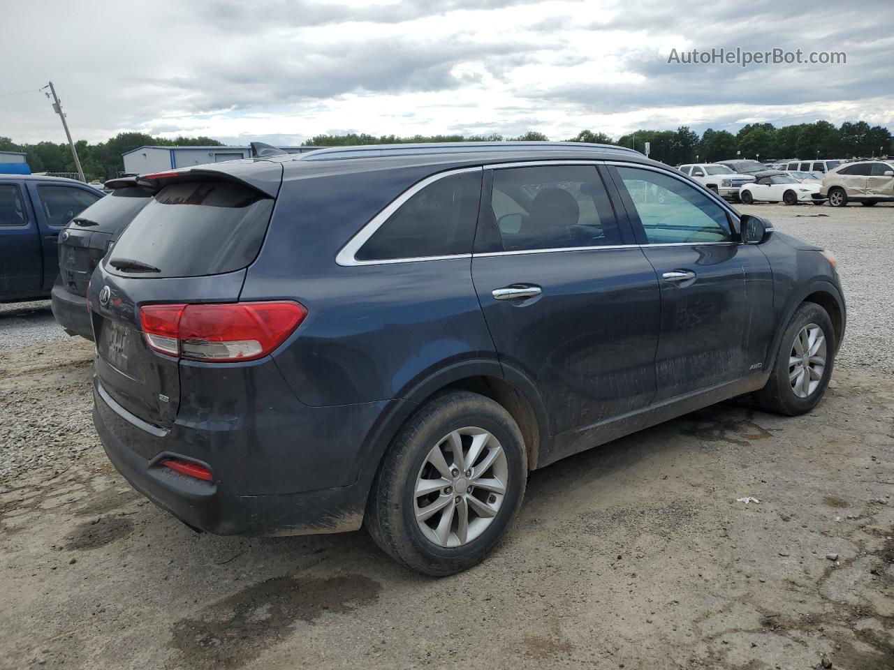 2018 Kia Sorento Lx Серый vin: 5XYPGDA35JG427177