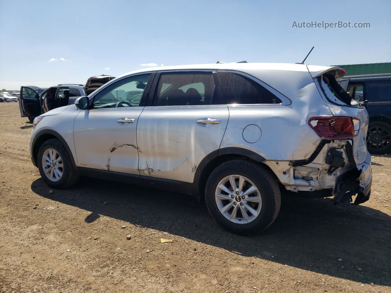 2020 Kia Sorento L Silver vin: 5XYPGDA36LG665624