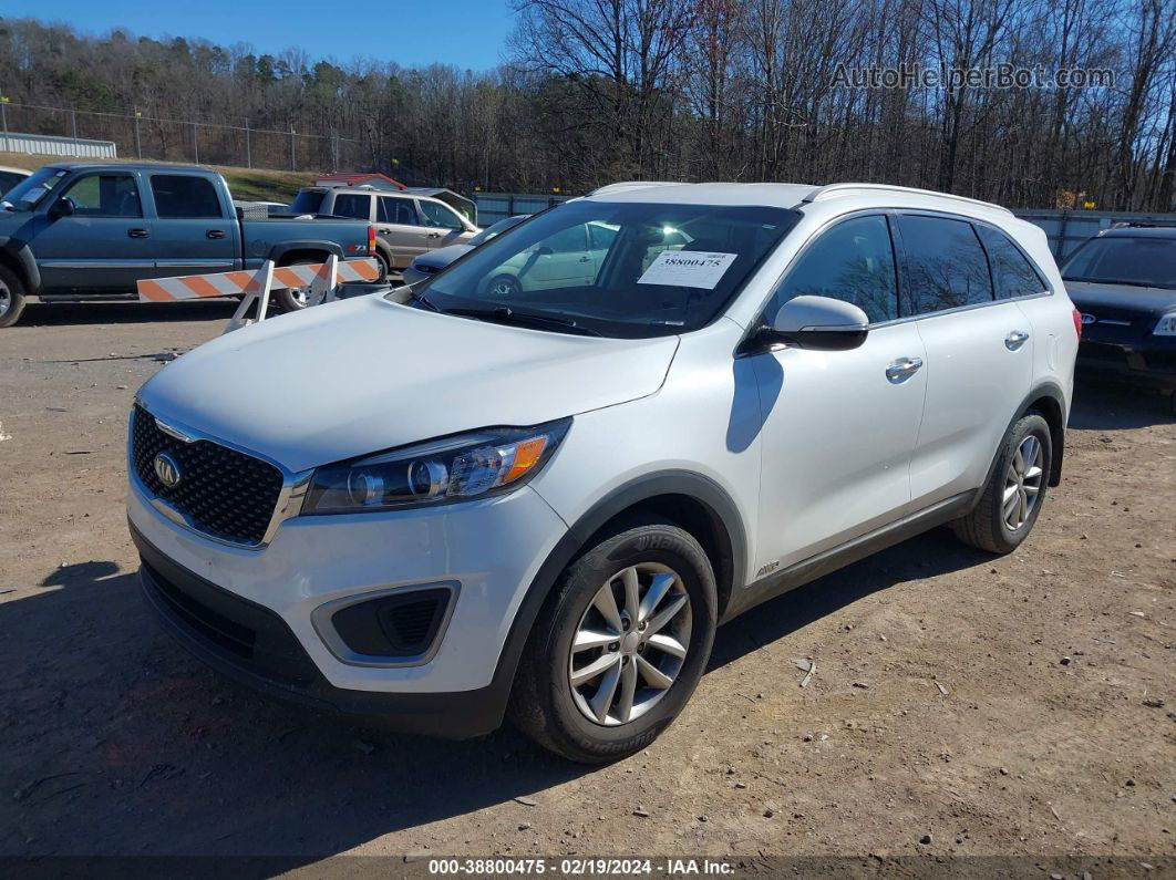 2018 Kia Sorento 2.4l Lx White vin: 5XYPGDA37JG415919