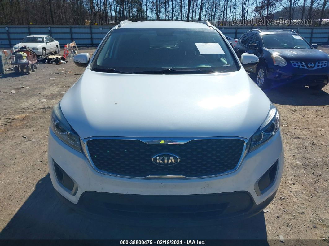 2018 Kia Sorento 2.4l Lx White vin: 5XYPGDA37JG415919