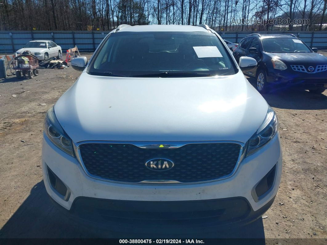 2018 Kia Sorento 2.4l Lx White vin: 5XYPGDA37JG415919