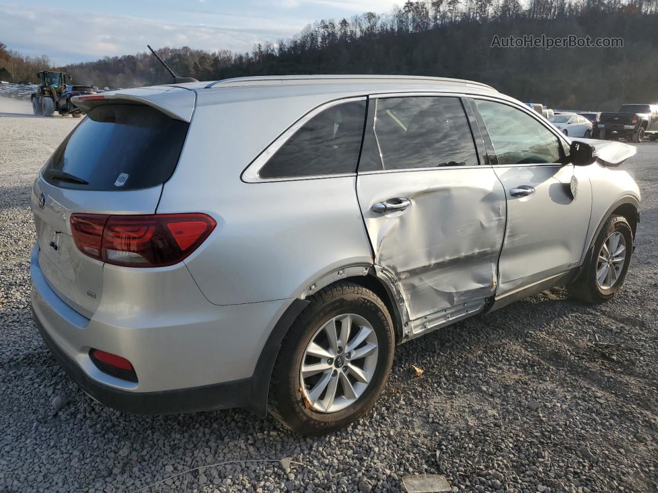 2020 Kia Sorento L Silver vin: 5XYPGDA38LG664068