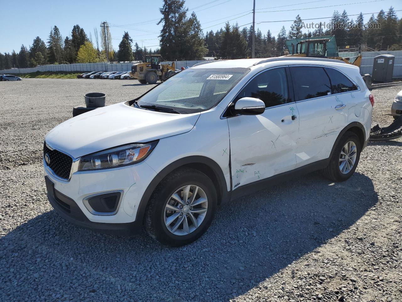 2018 Kia Sorento Lx White vin: 5XYPGDA39JG343492