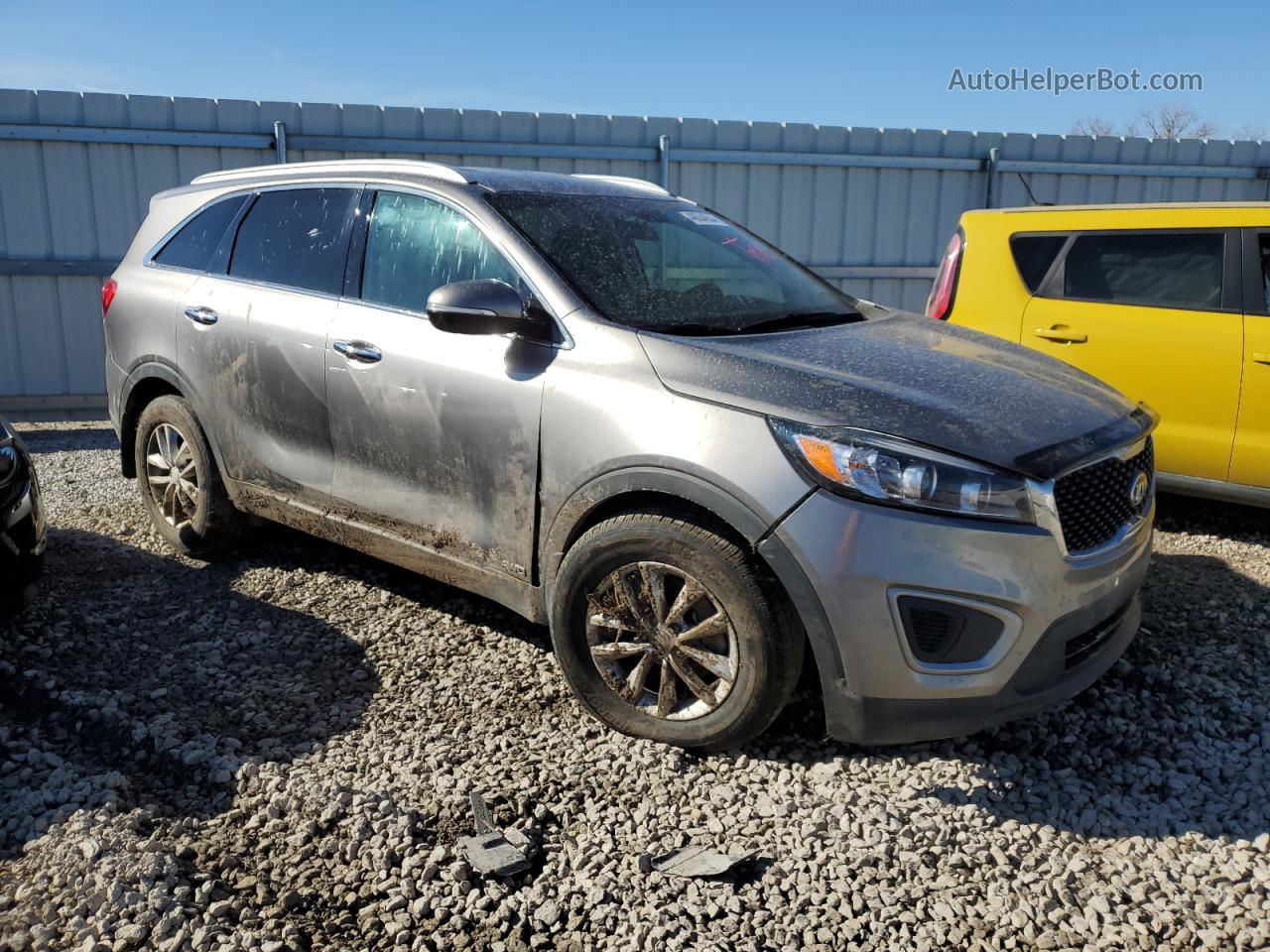 2018 Kia Sorento Lx Silver vin: 5XYPGDA39JG377187