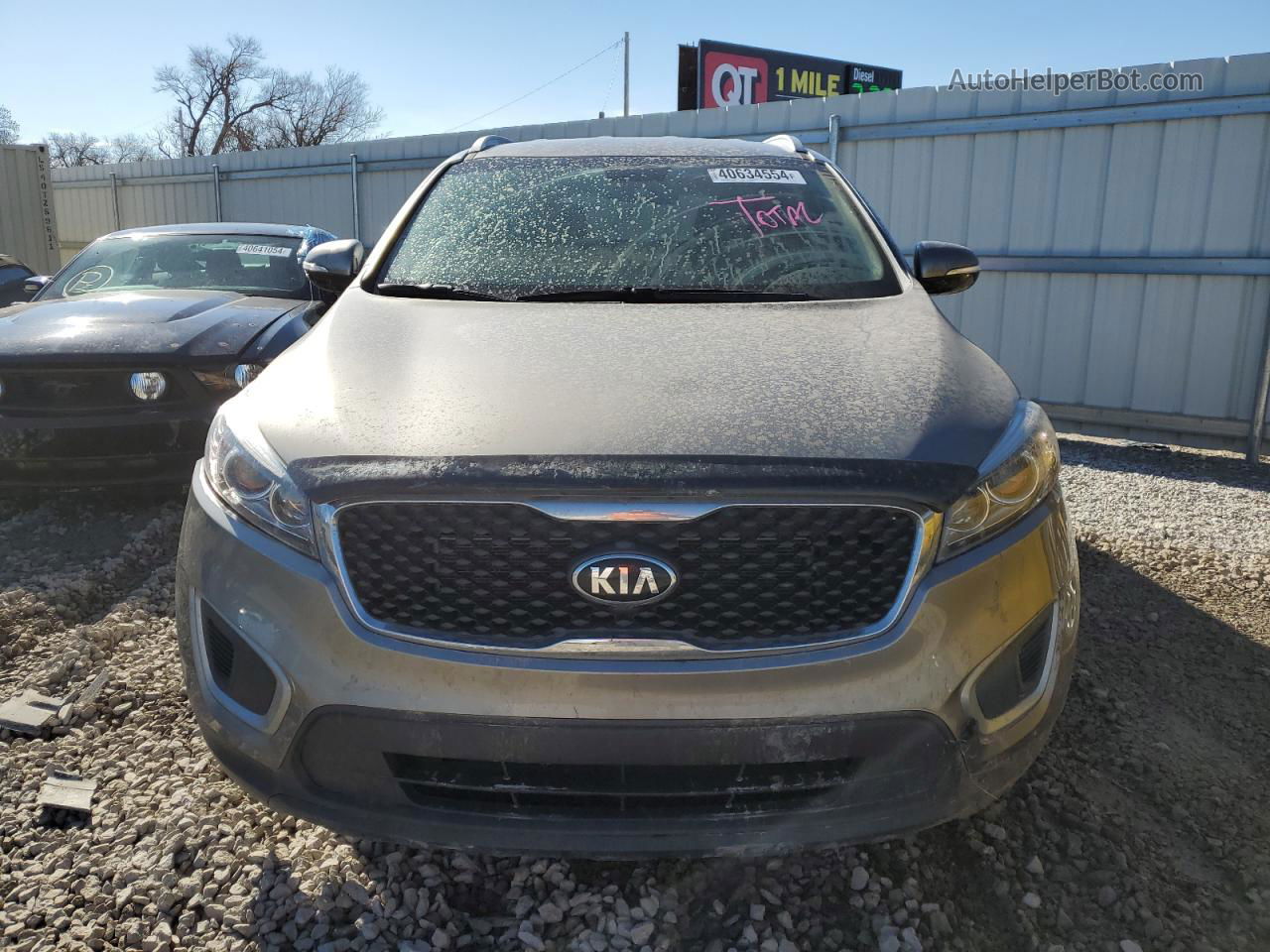 2018 Kia Sorento Lx Silver vin: 5XYPGDA39JG377187