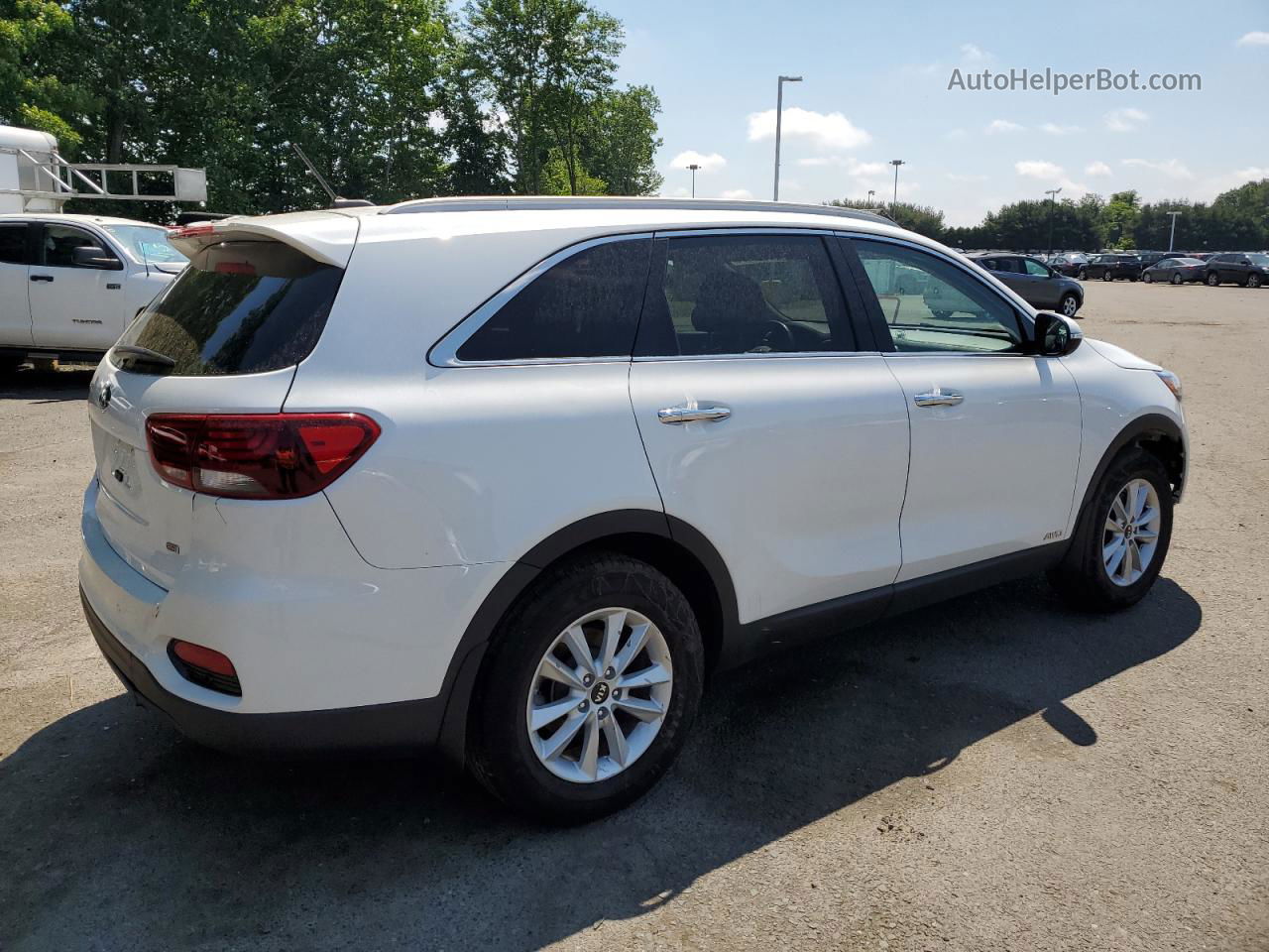 2020 Kia Sorento L White vin: 5XYPGDA3XLG624302