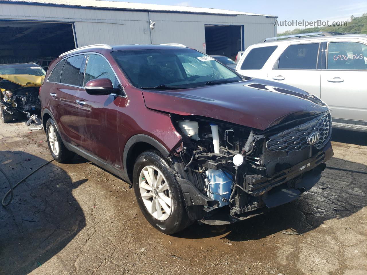 2020 Kia Sorento L Burgundy vin: 5XYPGDA3XLG636305