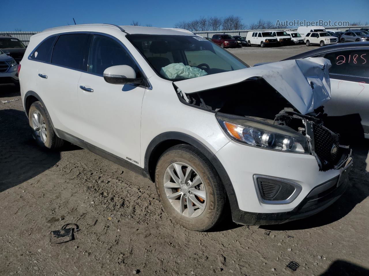 2018 Kia Sorento Lx Белый vin: 5XYPGDA51JG340412