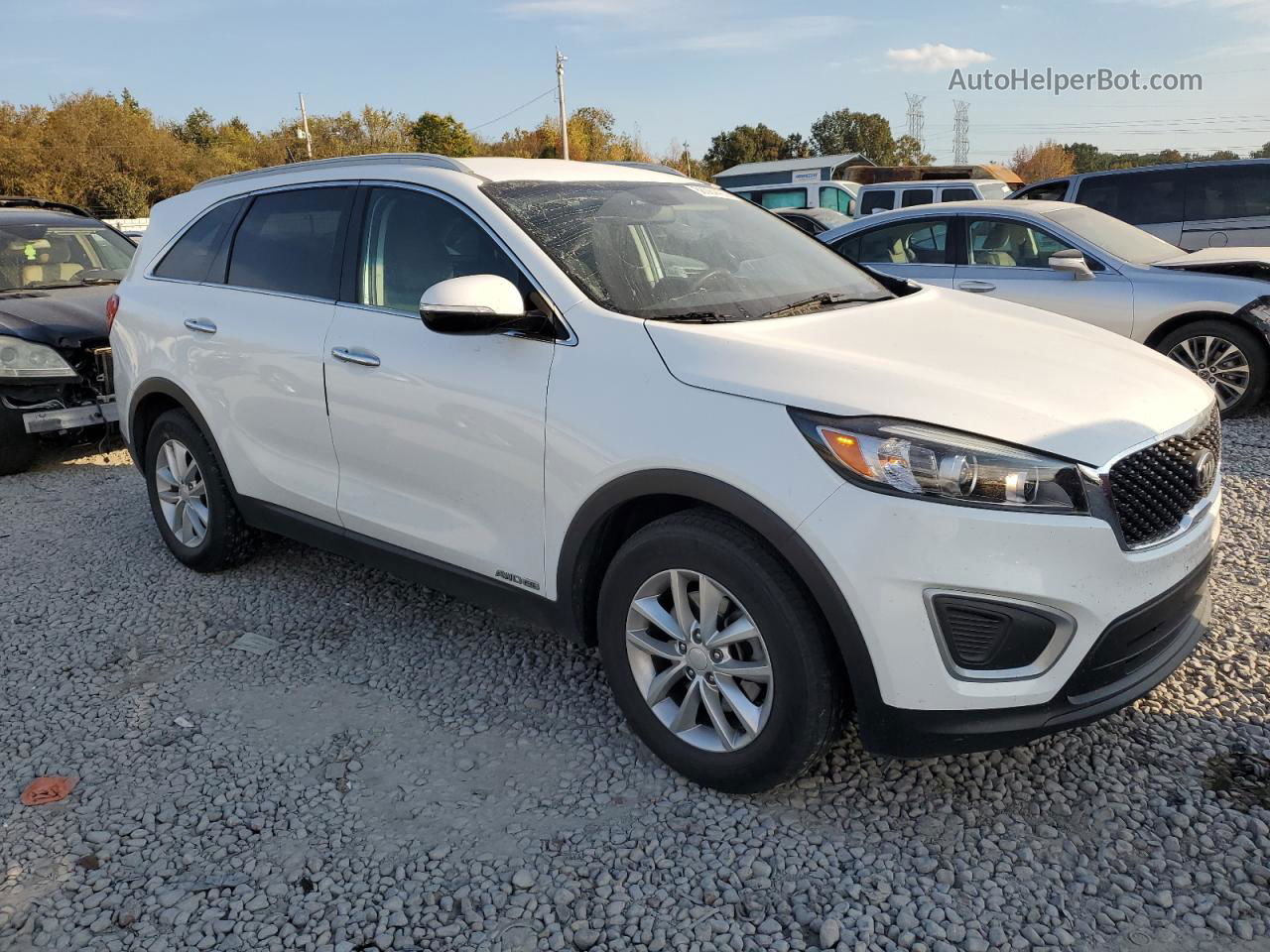 2018 Kia Sorento Lx Белый vin: 5XYPGDA52JG338734