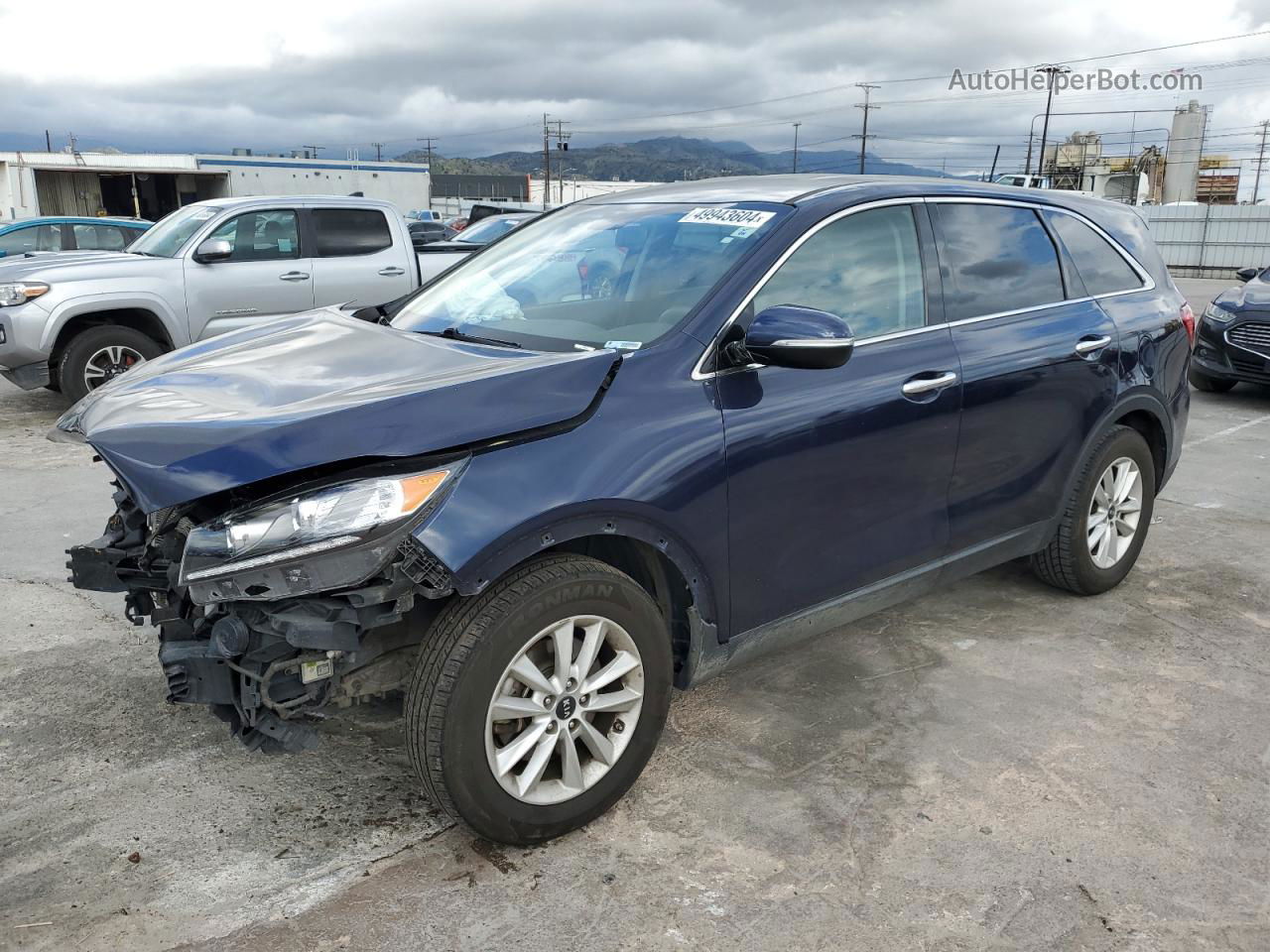 2020 Kia Sorento S Blue vin: 5XYPGDA52LG618673