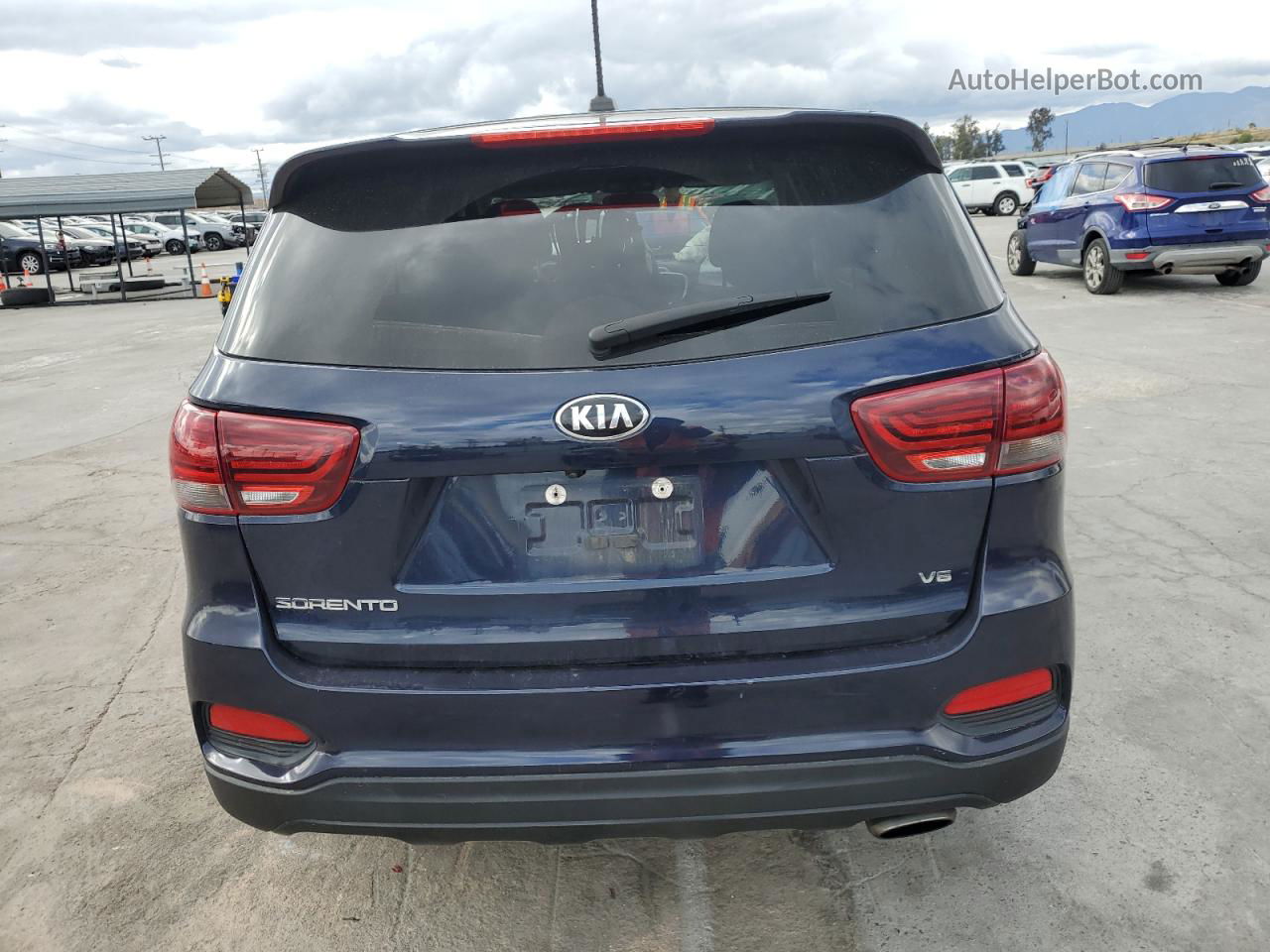 2020 Kia Sorento S Blue vin: 5XYPGDA52LG618673