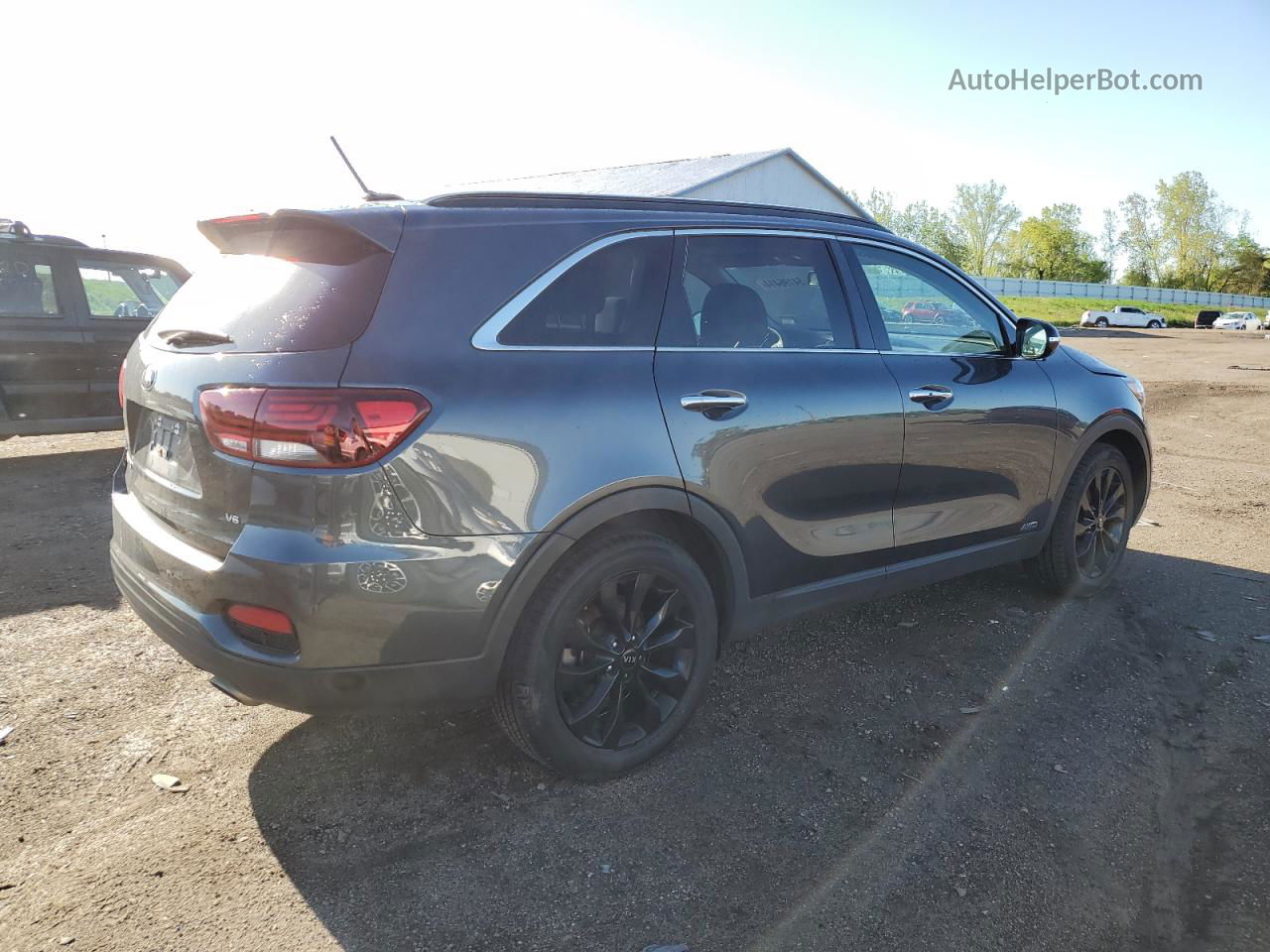 2020 Kia Sorento S Gray vin: 5XYPGDA54LG695741