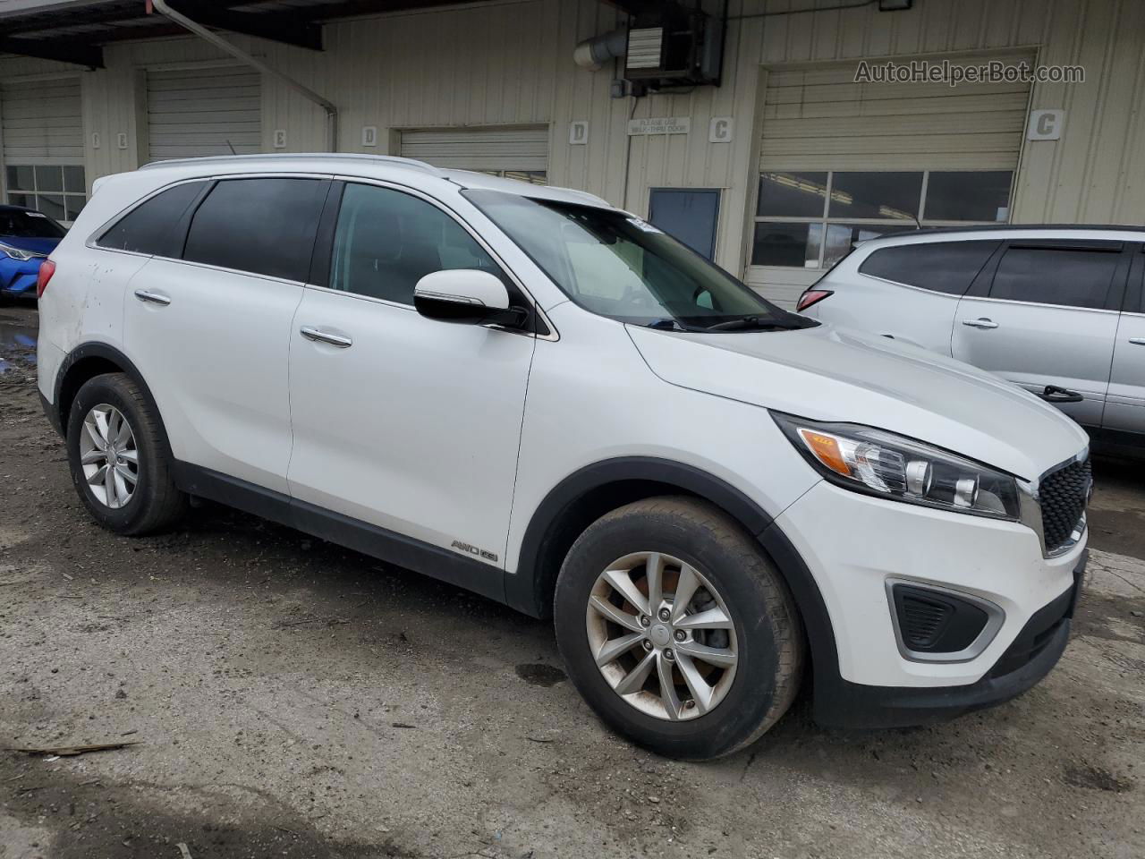 2017 Kia Sorento Lx White vin: 5XYPGDA55HG214919