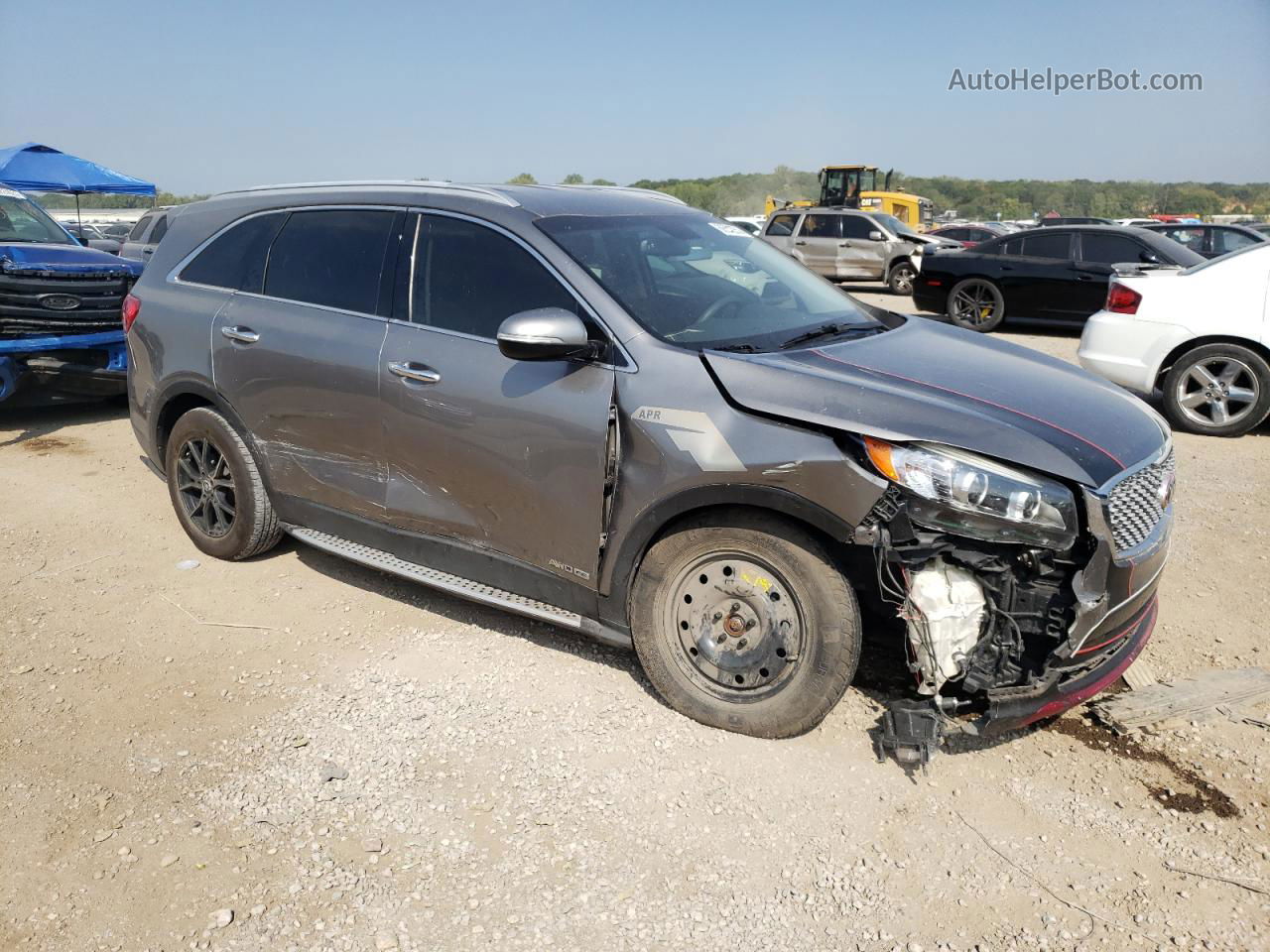 2018 Kia Sorento Lx Серый vin: 5XYPGDA55JG369489