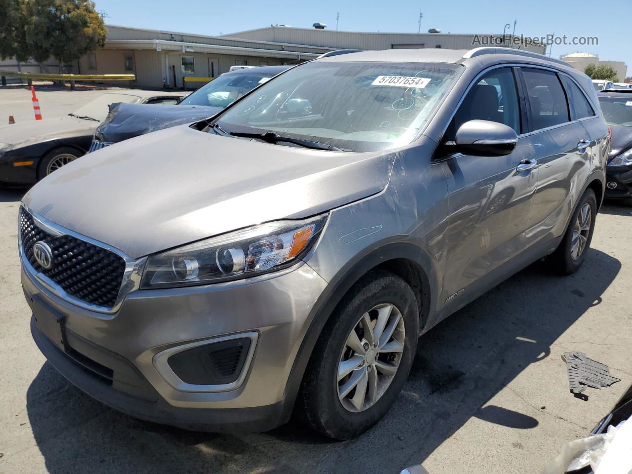 2017 Kia Sorento Lx Серебряный vin: 5XYPGDA57HG218356