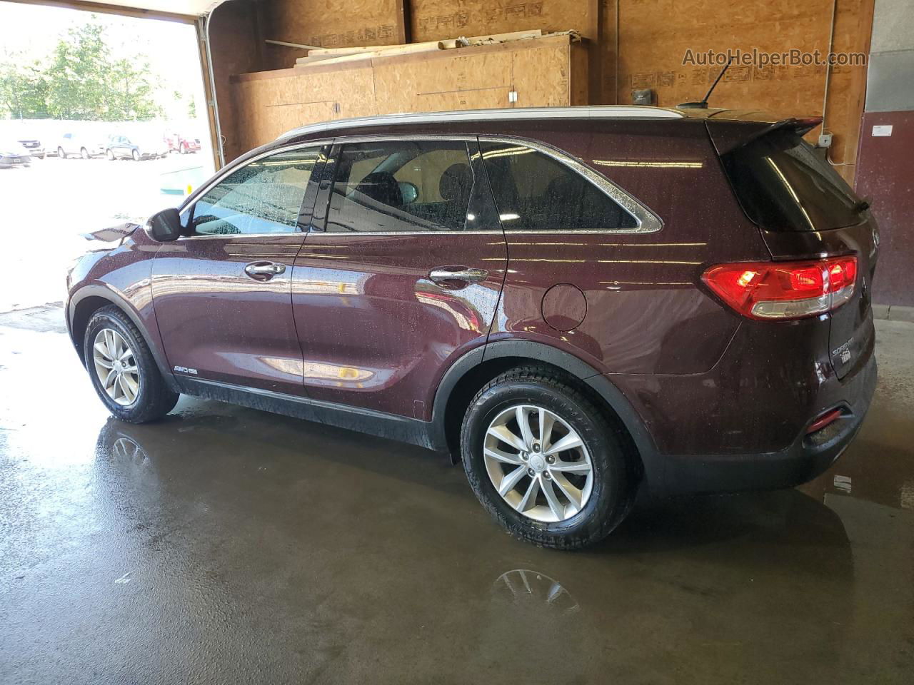 2018 Kia Sorento Lx Maroon vin: 5XYPGDA57JG417137